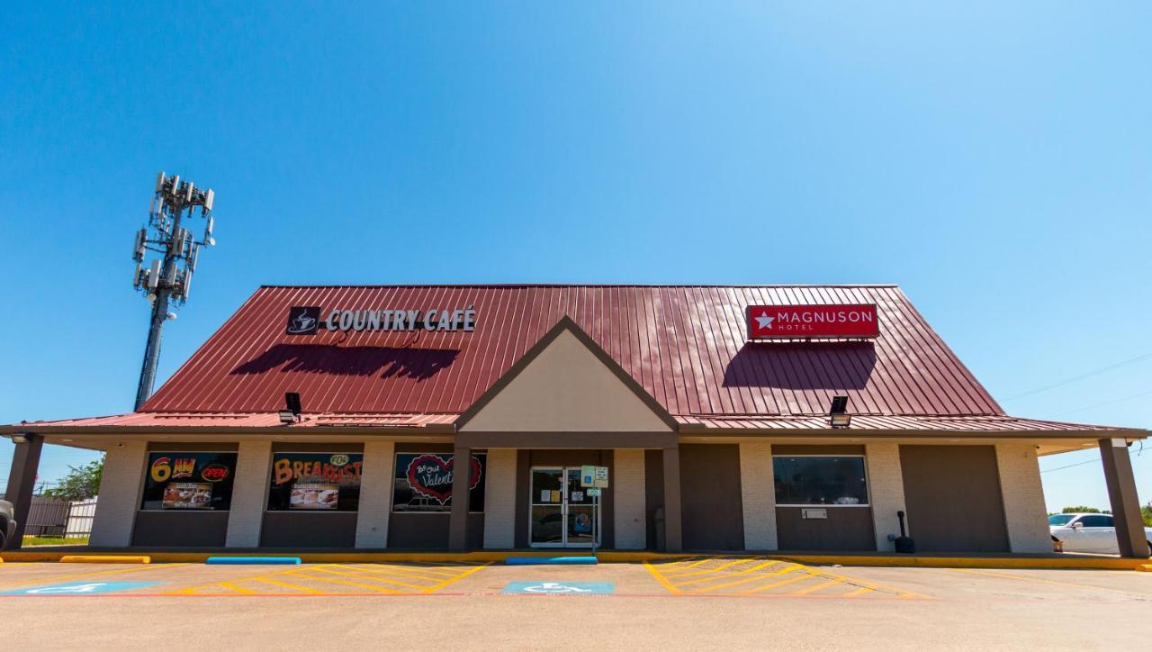 Magnuson Extended Stay And Suites Airport Hotel Irving Exteriér fotografie